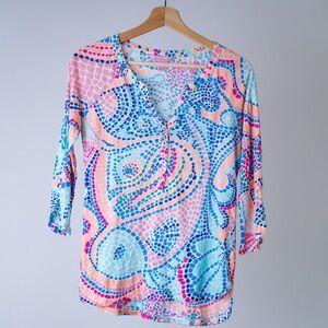 Beautiful Lilly Pulitzer Elsa blouse tile wave size Small silk mosaic